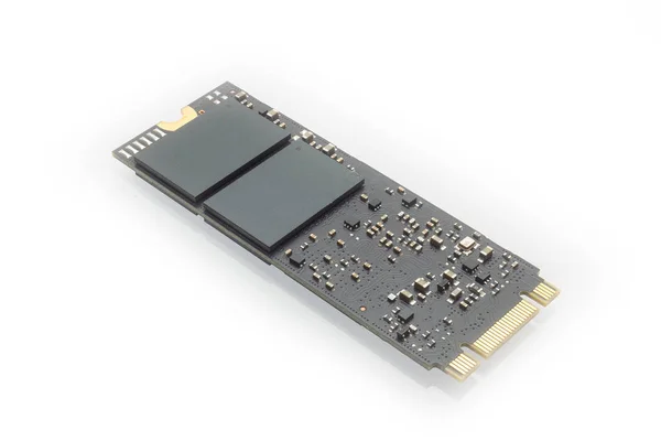 M2 високошвидкісний SSD крупним планом на білому тлі — стокове фото