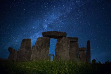 Salistarry gece Stonehenge