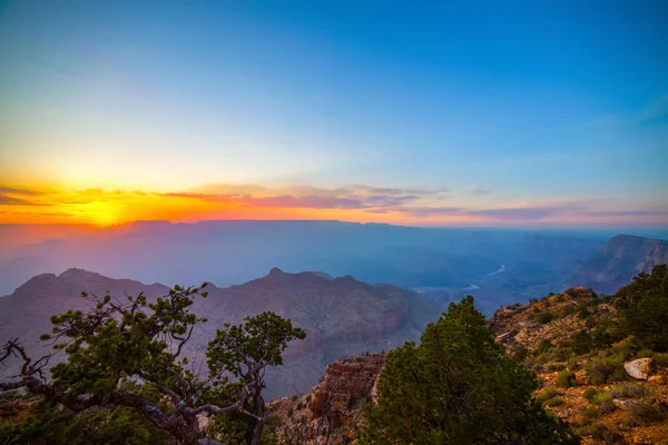 Visa på Grand Canyon i solnedgången — Stockfoto