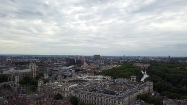 Luchtpanorama van centraal Londen, VK. — Stockvideo