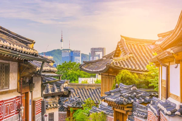 Güney Kore, Seul 'deki Bukchon Hanok Köyü.