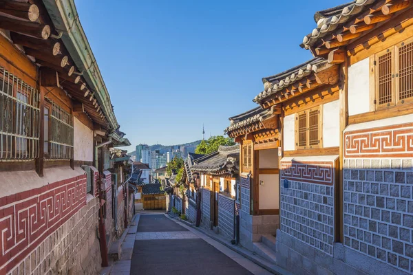 Bukchon Hanok Village w Seulu, Korea Południowa — Zdjęcie stockowe