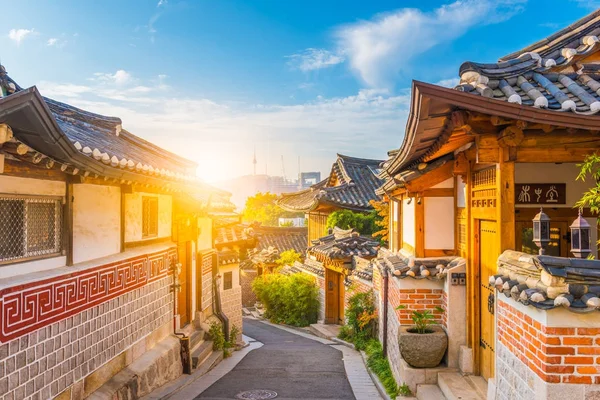 Sunrise Bukchon Hanok Köyü Seoul, Güney Kore