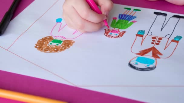 Child Draw Quarantine Little Girl Drawing Family Medical Masks — Stock Video