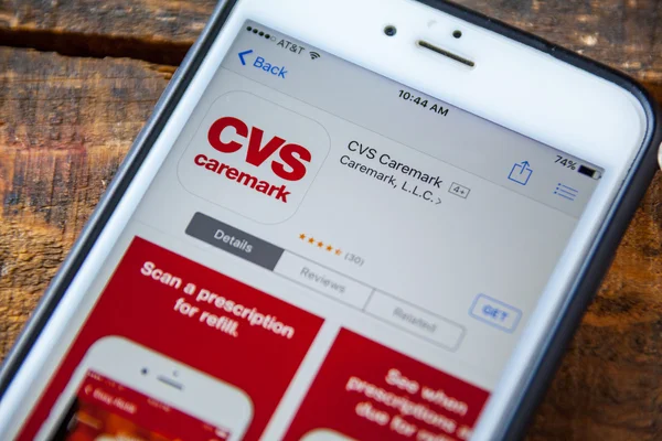 LAS VEGAS, NV - September 22. 2016 - CVS Caremark iPhone App — Stock Photo, Image