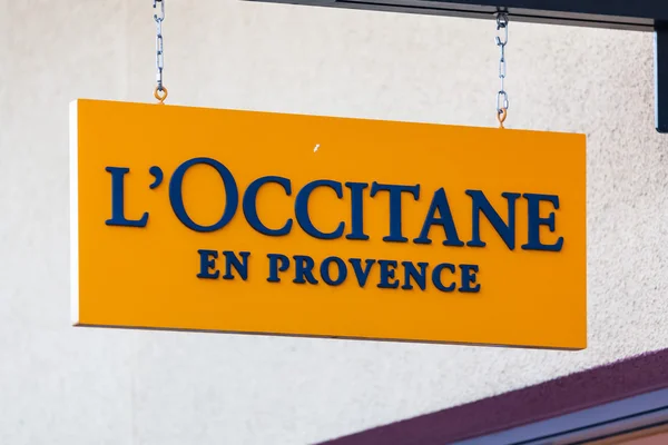 LAS VEGAS, NEVADA 22 สิงหาคม ค.ศ. 2016: L' Occitane En Provence Logo — ภาพถ่ายสต็อก