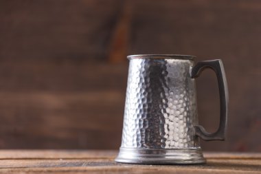 Vintage bira sağlam demir kupa