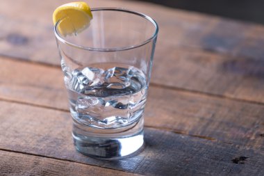 Votka içecekler limon ve kireç