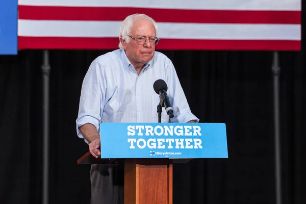 LAS VEGAS, NV - 6 de noviembre de 2016: Campañas de Bernie Sanders — Foto de Stock