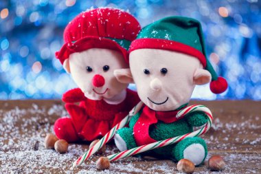 Mutlu Noel Elf aile şekerler karlı Wood ile