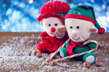Mutlu Noel Elf aile şekerler karlı Wood ile