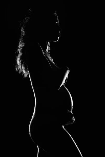 美しい妊娠中のアフリカ系アメリカ人女性のシルエット — ストック写真