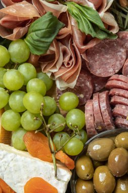 Top Down Gurme Şarküteri Kurulu 'nu kapatın. Seçici odaklı Düz Yat.