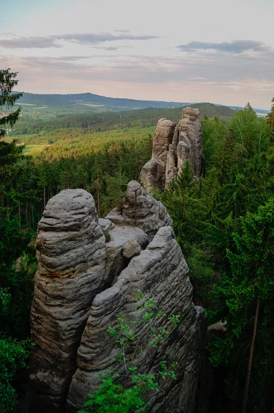 Construções metálicas em Bohemian Paradise (Cesky Raj), Cze — Fotografia de Stock