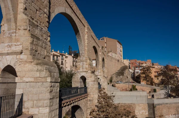 Los Arcos υδραγωγείο στην παλιά πόλη. Teruel, Αραγονία, Ισπανία — Φωτογραφία Αρχείου