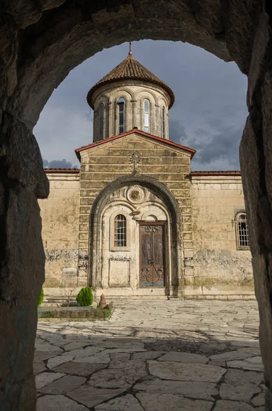 Mosteiro de Motsameta (Igreja Motsameta) perto de Kutaisi, região de Imereti, Geórgia — Fotografia de Stock