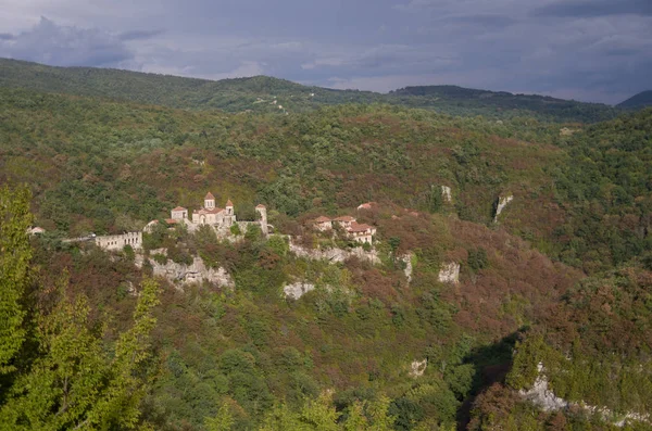 Monastère de Motsameta (Eglise de Motsameta) près de Kutaisi, région d'Imereti en Géorgie — Photo