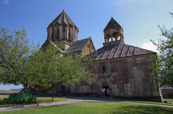 Gamla medeltida armeniska kyrkan i Gandzasar kloster, Nagorno-Karabach Republiken — Stockfoto