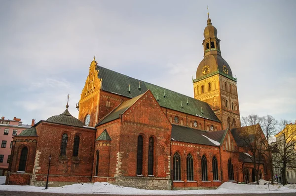 Edifício histórico da Catedral de Riga Dome, Letónia . — Fotografia de Stock