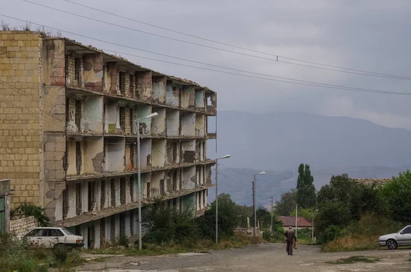 Shoushi city, Dağlık Karabağ Cumhuriyeti camide kalıntıları. Azerbaycan - Ermenistan Savaşı sonucu