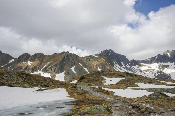 Alti Monti Tatra vicino Rysy picco e Strbske Pleso, Slovacchia — Foto Stock