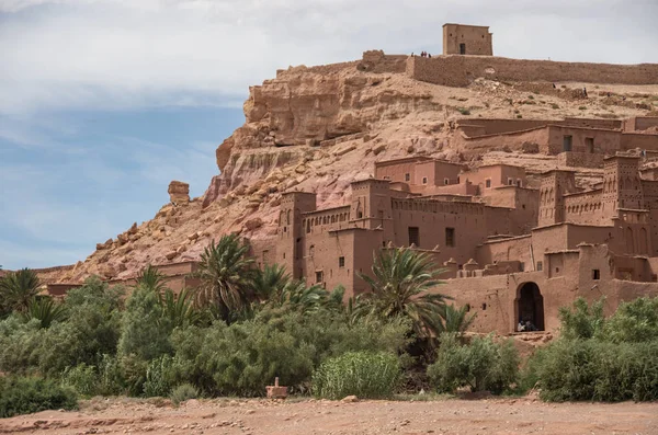 A Kasbah Ait Ben Haddou, az Atlasz-hegységben, Marokkó. Középkori erődítmény city, Unesco Világörökség. — Stock Fotó