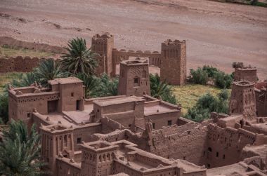 Kasbah AIT Ben Haddou Fas Atlas dağlarında. Ortaçağ surlarının kent, UNESCO Dünya Miras Listesi.