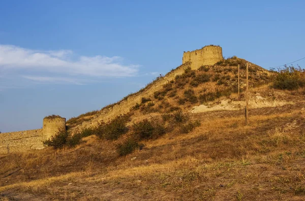 Vue sur les ruines de la forteresse médiévale d'Askeran. République du Haut-Karabakh — Photo