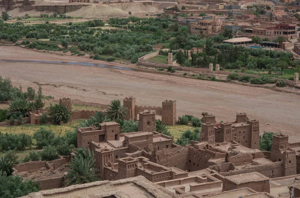 Kasbah Ait Ben Haddou στην οροσειρά του Άτλαντα του Μαρόκου. Μεσαιωνική οχύρωση πόλη, μνημείο παγκόσμιας κληρονομιάς της UNESCO. — Φωτογραφία Αρχείου