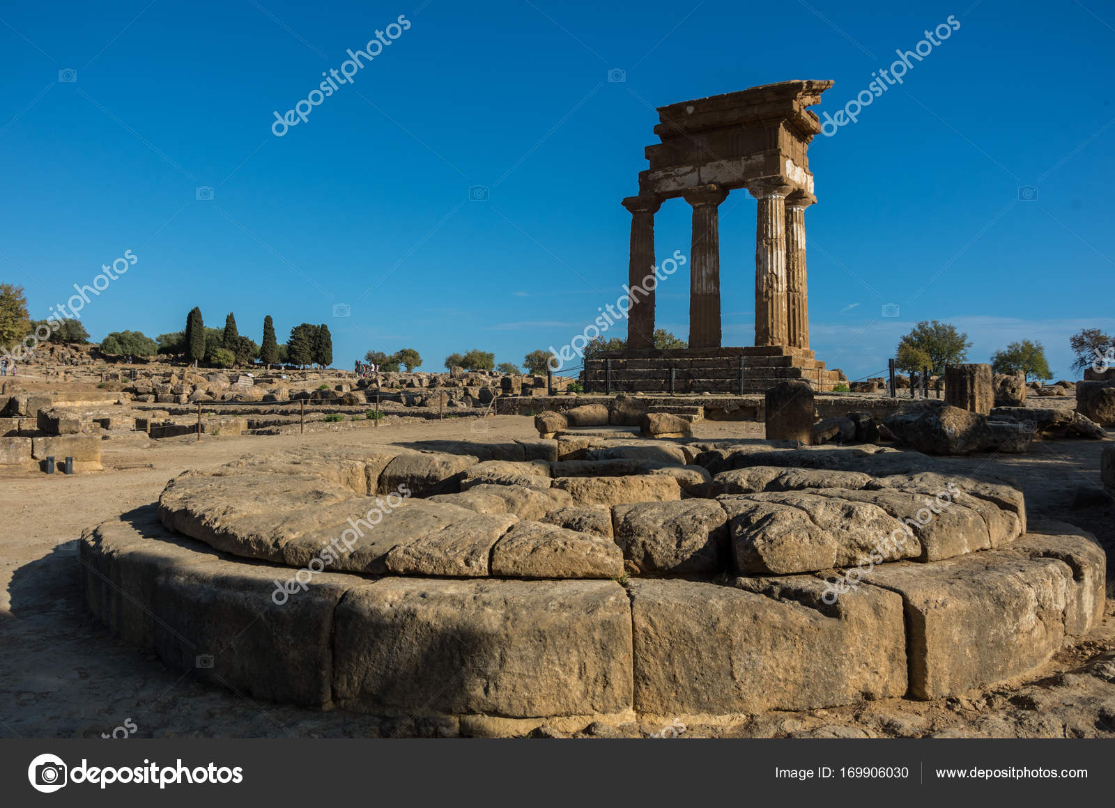 Temple of Castor and Pollux one of the greeks temple of Italy, Magna