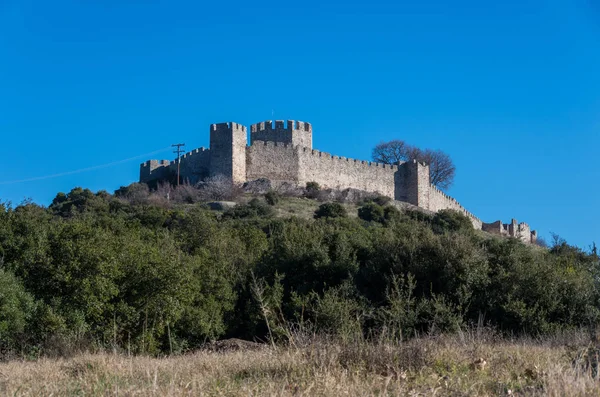 Vista panoramica del famoso castello di Platamonas. Si tratta di un castello crociato nel nord della Grecia e si trova a sud-est del Monte Olimpo. Pieria - Grecia — Foto Stock