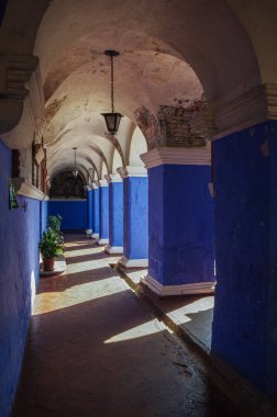 Arequipa, Peru, St Catherine Manastırı içinde renkli duvarlar
