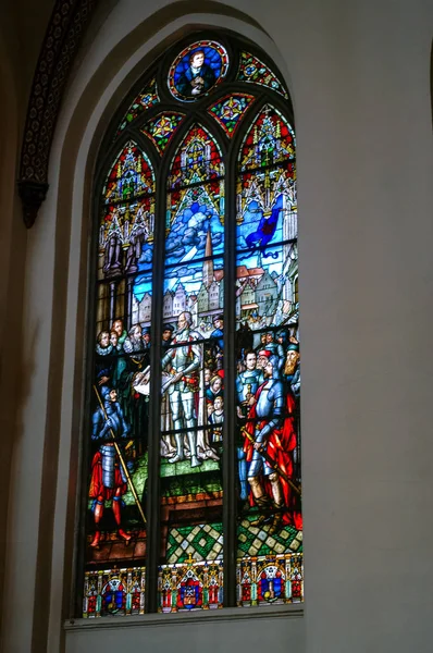 Vidrieras de la iglesia catedral de Riga Dom Dome. Elementos decorativos . —  Fotos de Stock