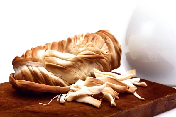 chechil peynir kesme tahtası