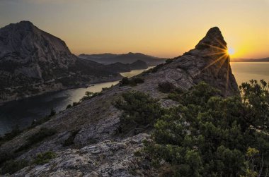           Mount Oryol Kırım'şafak vakti     