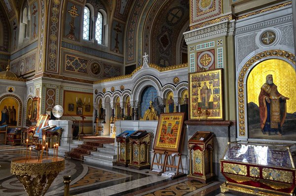 В Св. Владимирском соборе в Херсонесе
