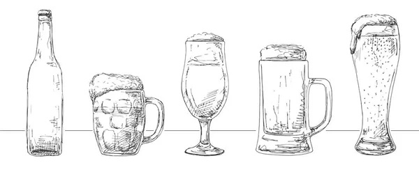 Farklı gözlük ile bira, bira ve bir şişe farklı kupalar ayarlayın. Bir kroki stil vektör çizim. — Stok Vektör