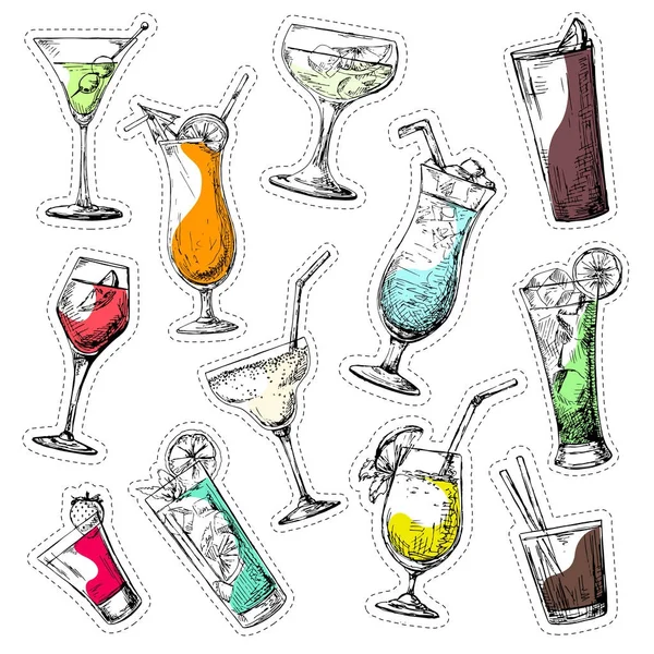 Набор разных стаканов, разные коктейли. Векторная иллюстрация стиля эскиза . — стоковый вектор