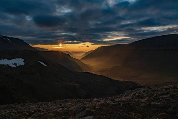 Západ Slunce Náhorní Plošině Putorana Sibiři Létě Výhledem Údolí Řeky — Stock fotografie