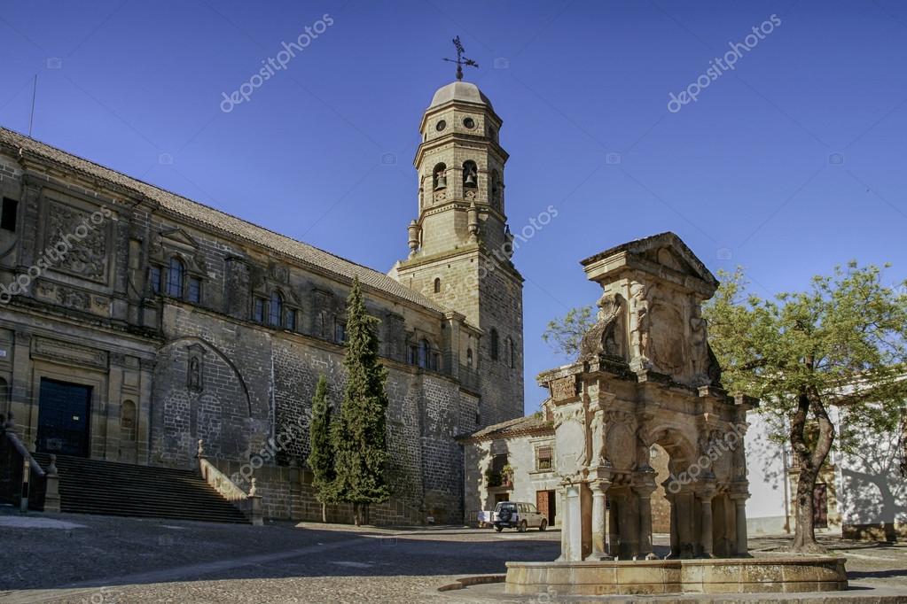 ciudad monumental de Baeza en la provincia de Jaén, Andalucía 2023