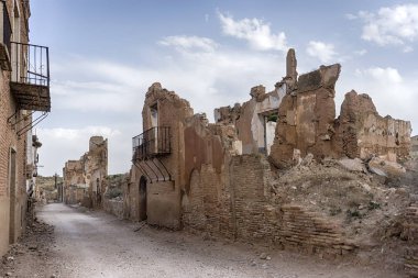 İspanyol iç savaşı bombalanmasından sonra Belchite terk edilmiş şehri