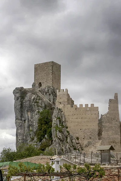 Château de La Iruela dans la province de Jaen, Andalousie — Photo
