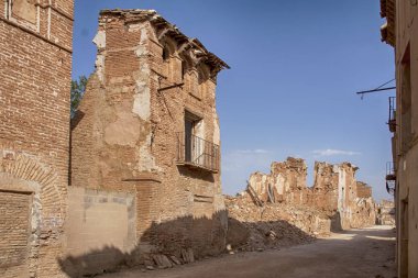 İspanya İç Savaşı, bombalama tahrip kalıntıları Belchite Köyü