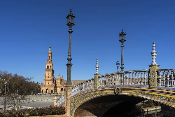 Hermosa plaza de España en Sevilla, España — Foto de Stock
