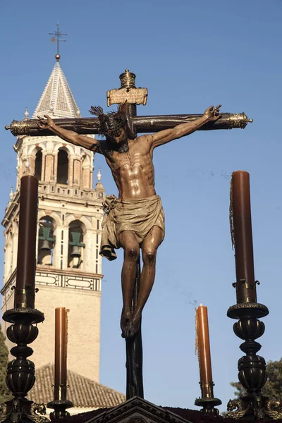 Hermandad Del Cristo Burgos Holy Week Seville — стокове фото