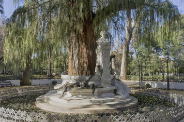 Anıt şair Gustavo Adolfo Bcquer adanmış Sevilla şehir doğdu