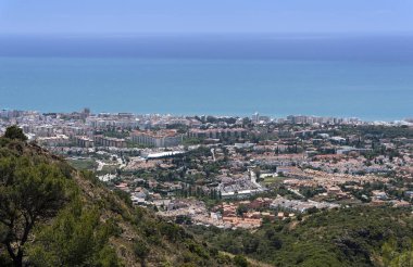 Marbella şehir üzerinde Costa del Sol Andalusia, İspanya kıyılarının sayısı