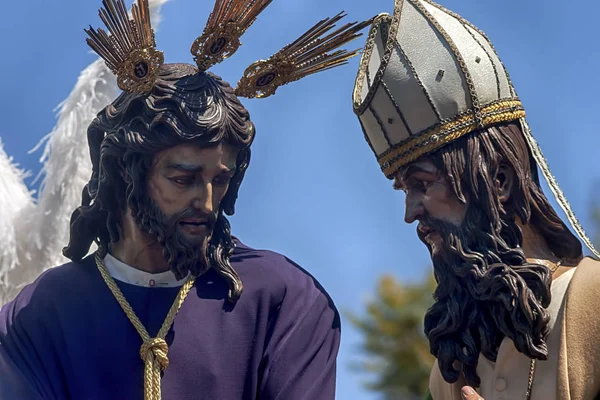 耶稣前 Caifas 兄弟的圣伊伊 圣周在塞维利亚 — 图库照片