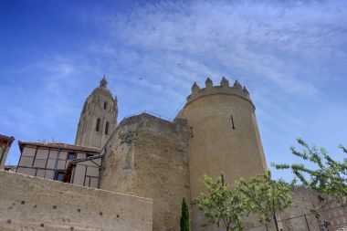 İspanya 'nın ortaçağ şehirleri, Castilla y Leon toplumundaki Segovia