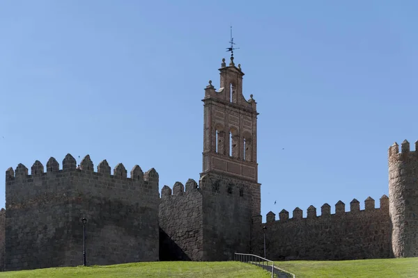Αμυντικό Τείχος Του Στην Παλιά Μεσαιωνική Πόλη Της Άβιλα Ισπανία — Φωτογραφία Αρχείου